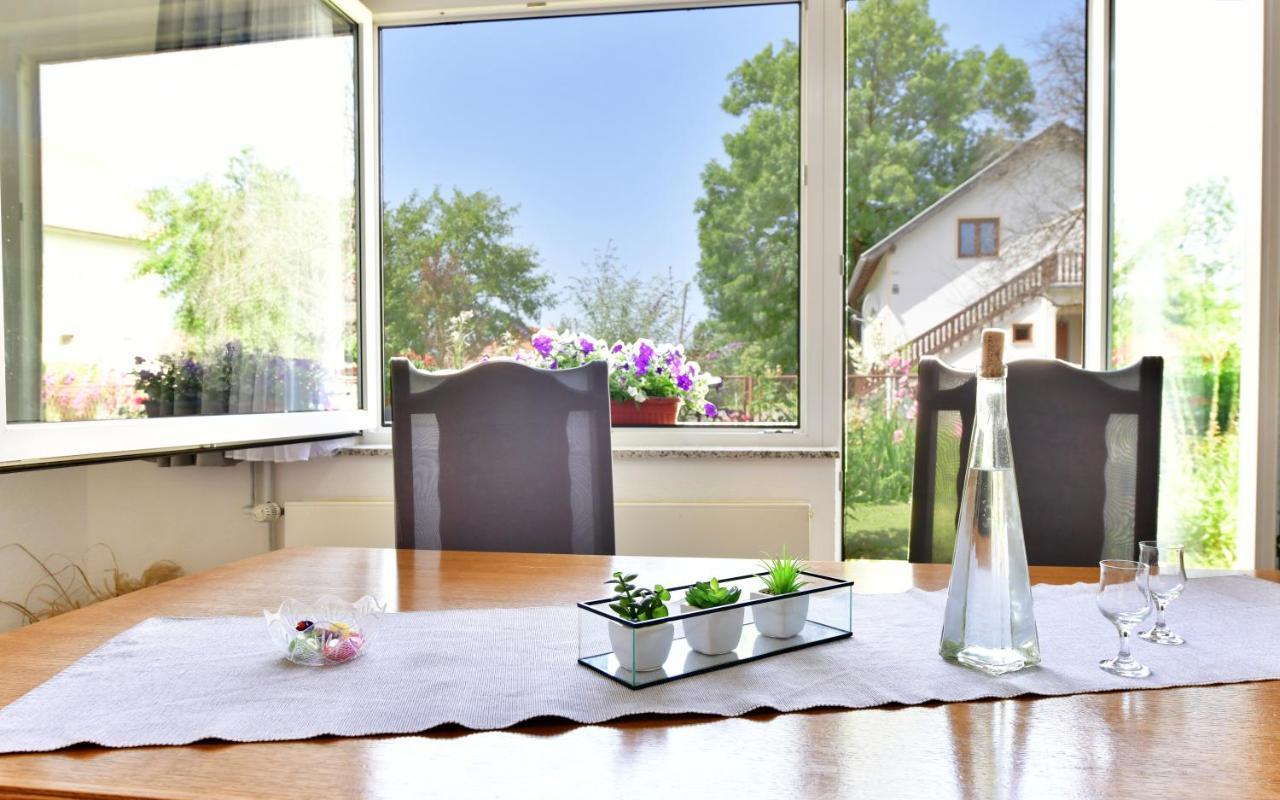 Apartman Dorijan Rakovica Esterno foto
