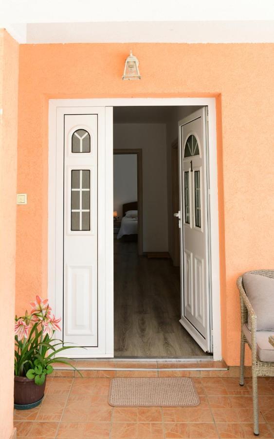 Apartman Dorijan Rakovica Esterno foto