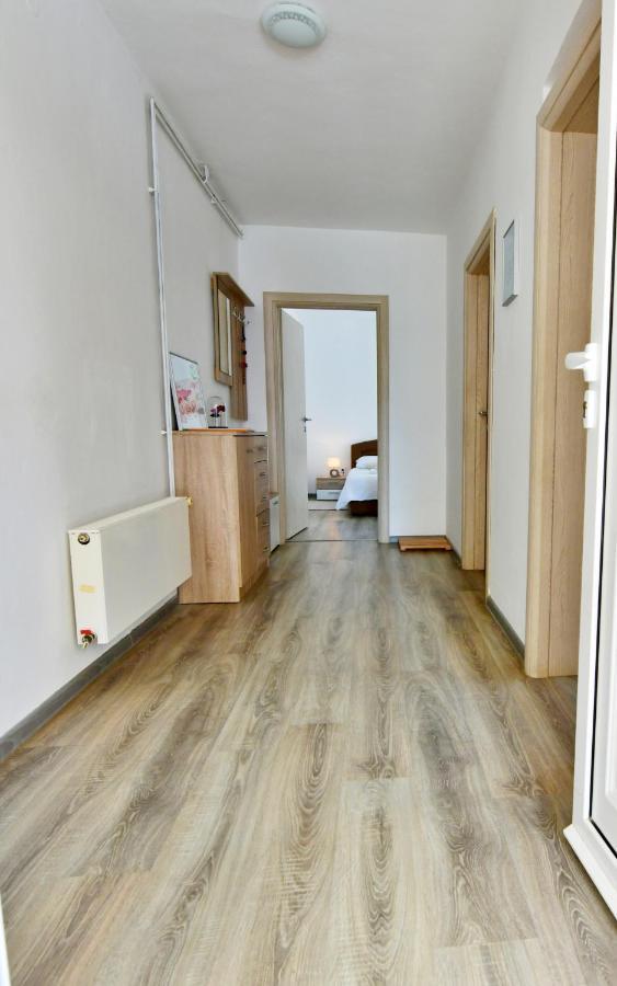 Apartman Dorijan Rakovica Esterno foto