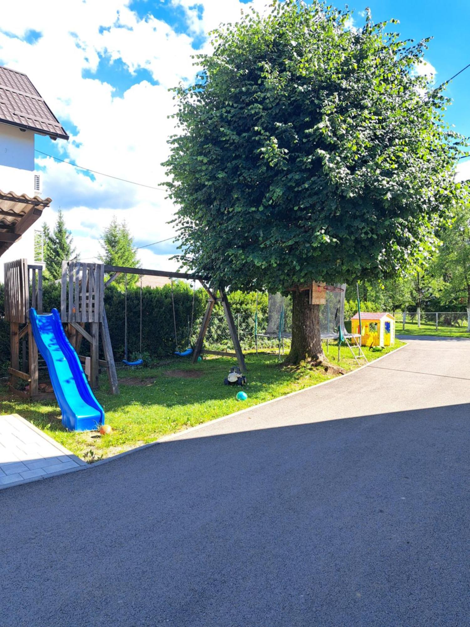 Apartman Dorijan Rakovica Esterno foto
